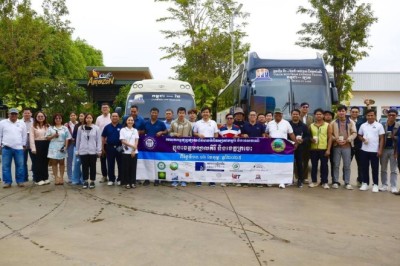 អ្នកសារព័ត៌មានជាង៥០នាក់ចេញដំណើរទៅកាន់ខេត្តមណ្ឌលគីរី និងខេត្តក្រចេះ