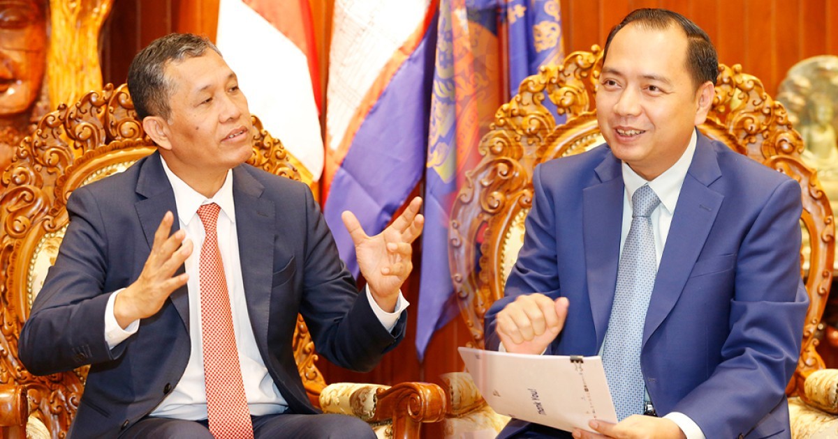 ឯកឧត្តម នេត្រ ភក្ត្រា ទទួលជួបសម្តែងការគួរសម និងពិភាក្សាកាងារ ជាមួយឯកឧត្តម Vanlalvawna Bawitlung ឯកអគ្គរដ្ឋទូតនៃសាធារណរដ្ឋឥណ្ឌា តែងតាំងថ្មីប្រចាំនៅកម្ពុជា