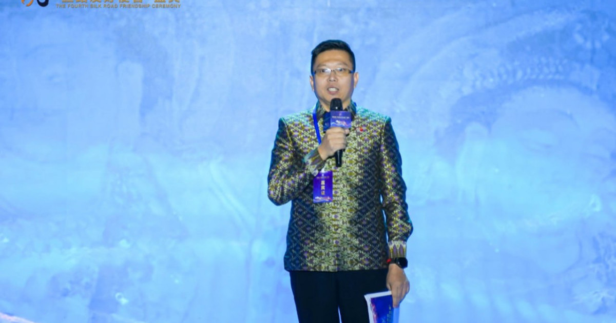 លោកបណ្ឌិត ជា មុនីឫទ្ធិ  បេសកជនមិត្តភាពផ្លូវសូត្រ» ប្តេជ្ញាផ្សព្វផ្សាយ និងចូលរួមលើកកម្ពស់កម្ពុជាចិនឱ្យកាន់តែរឹងមាំ