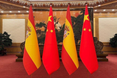 លោក Xi Jinping ប្រធានរដ្ឋចិនជួបសវនាការជាមួយព្រះអង្គម្ចាស់ Felipeទី៦ ព្រះមហាក្សត្រនៃប្រទេសអេស្ប៉ាញ